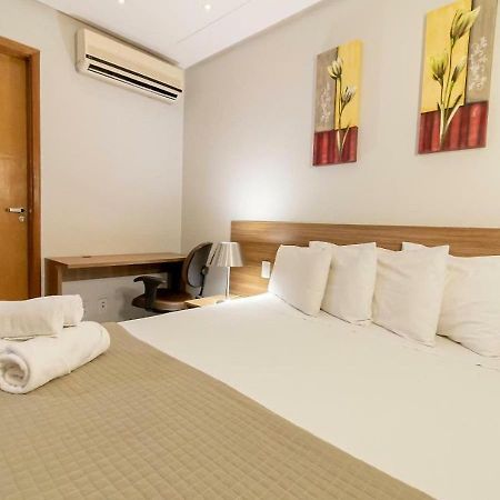 Sun Square Suites Hotel By Lual Гояния Экстерьер фото